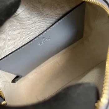 Gucci 702234 GG Matelassé Leather Shoulder Handbag Dusty grey