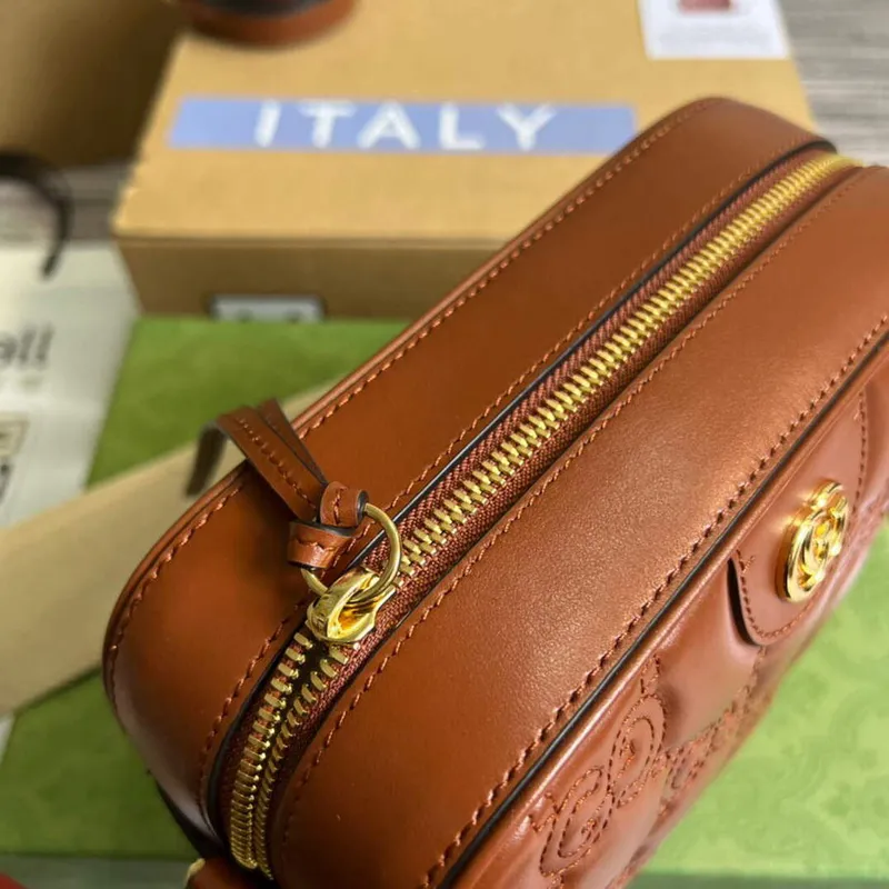 Gucci 702234 GG Matelassé Leather Shoulder Handbag Light brown