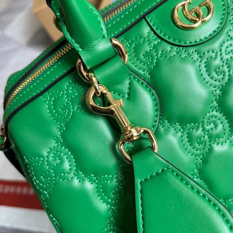 Gucci 702242 GG matelassé leather shoulder bag Bright green
