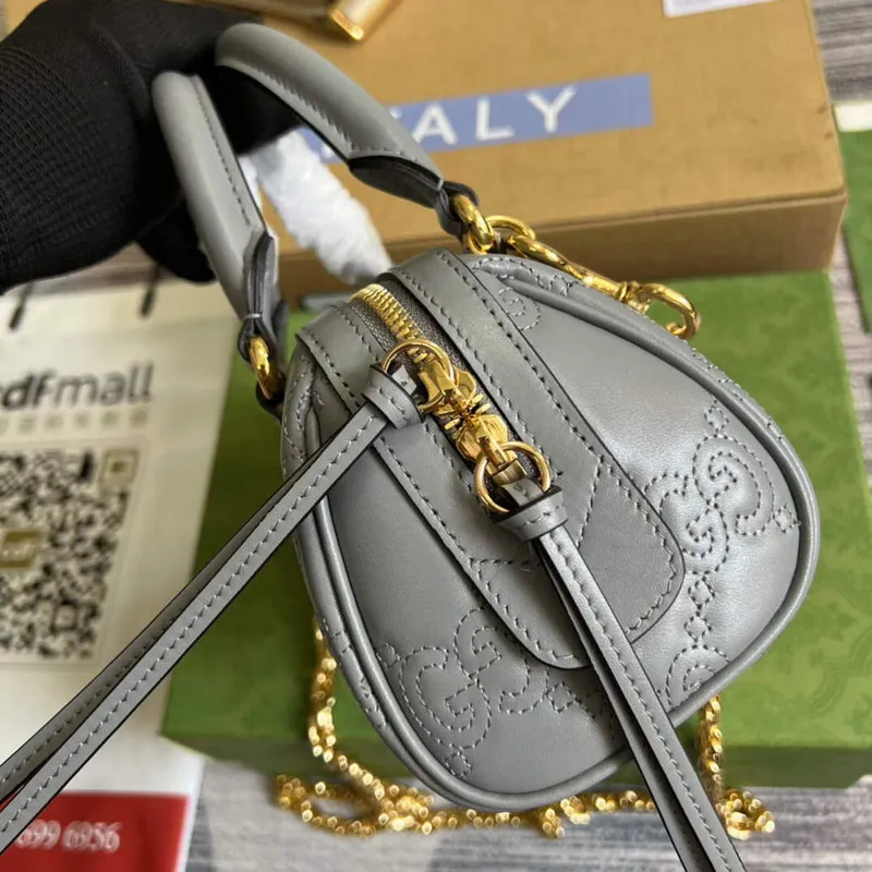 Gucci 702251 GG matelassé leather top handle bag Dusty grey