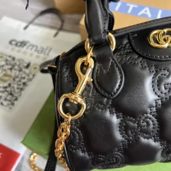 Gucci 702251 GG matelassé leather top handle bag Black