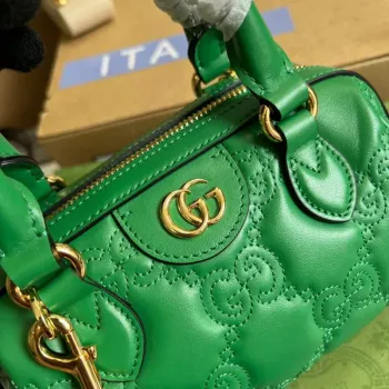Gucci 702251 GG matelassé leather top handle bag Bright green