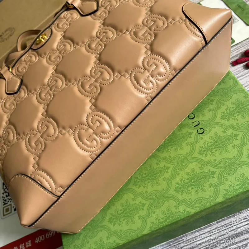 Gucci 631685 GG matelassé leather medium tote Bag Beige