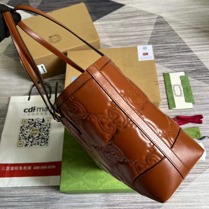 Gucci 631685 GG matelassé leather medium tote Bag Light brown