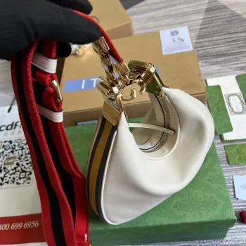 Gucci 699409 Gucci Attache small shoulder bag White