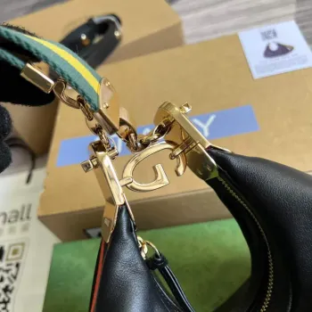 Gucci 699409 Gucci Attache small shoulder bag Black