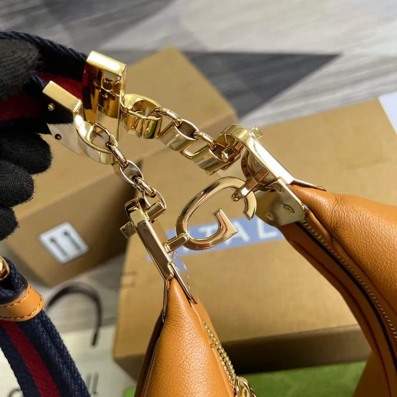 Gucci 702823 Gucci Attache large shoulder bag Dark orange