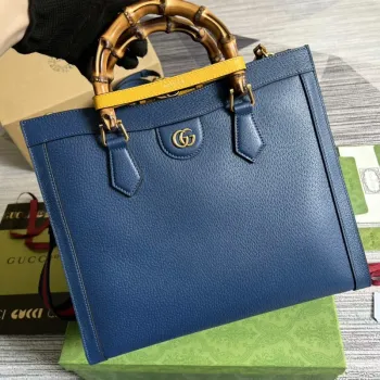 Gucci 678842 Diana medium tote bag Blue