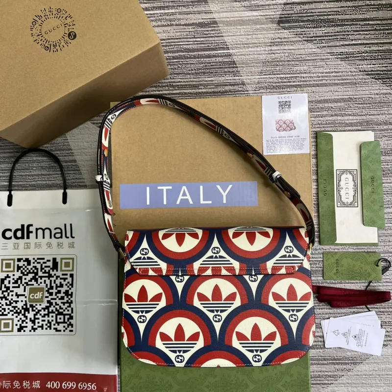 Gucci adidas x Gucci Horsebit 1955 shoulder bag 602204 blue and red leather