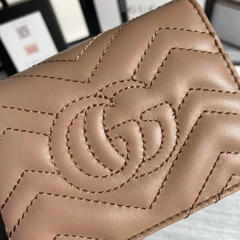 Gucci 466492 GG Marmont card case wallet in Light Pink