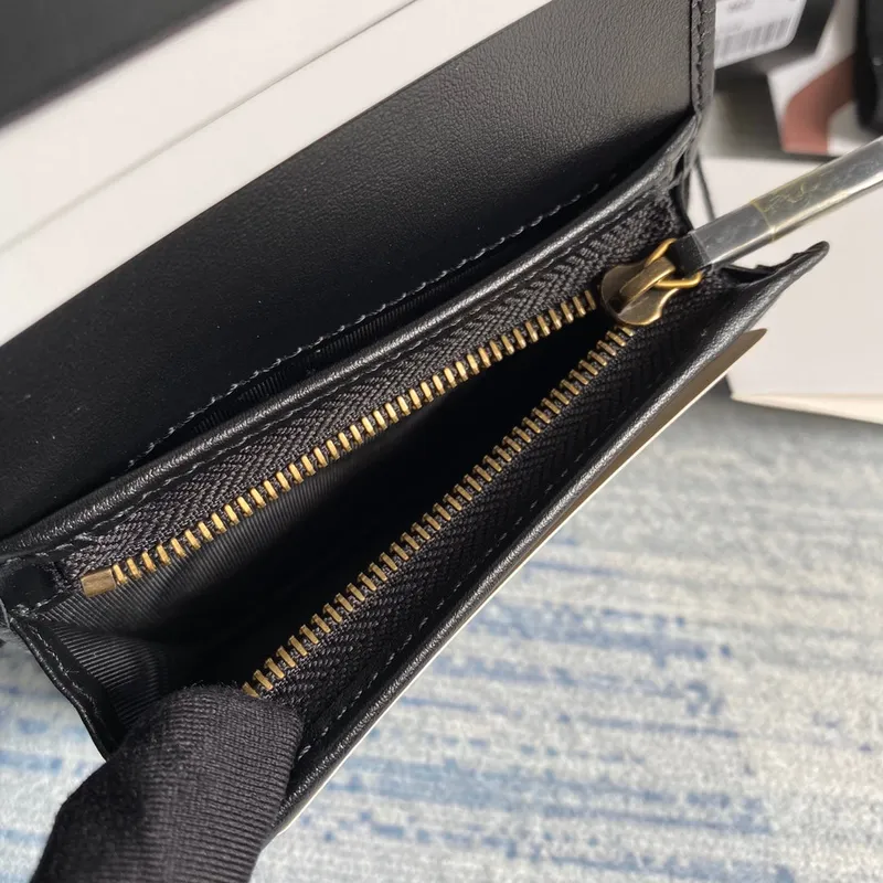 Gucci 466492 GG Marmont card case wallet in Black