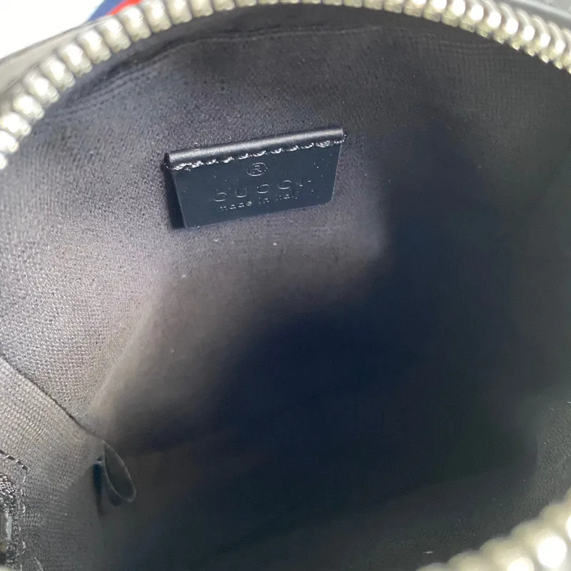 Gucci 682357 GG Black messenger 598103 Black GG Supreme canvas