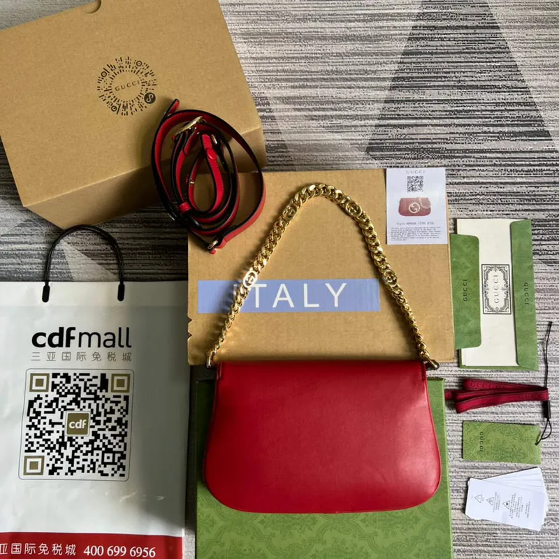 Gucci 699268 Blondie shoulder bag Red leather