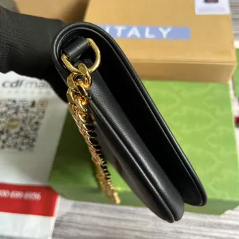 Gucci 699268 Blondie shoulder bag Black leather