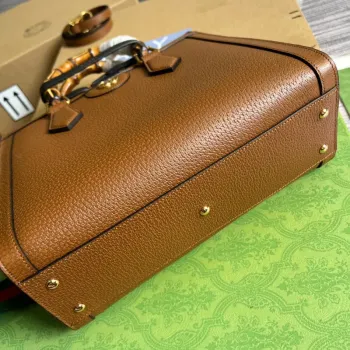 Gucci 702721 Diana Small Tote Bag Brown leather