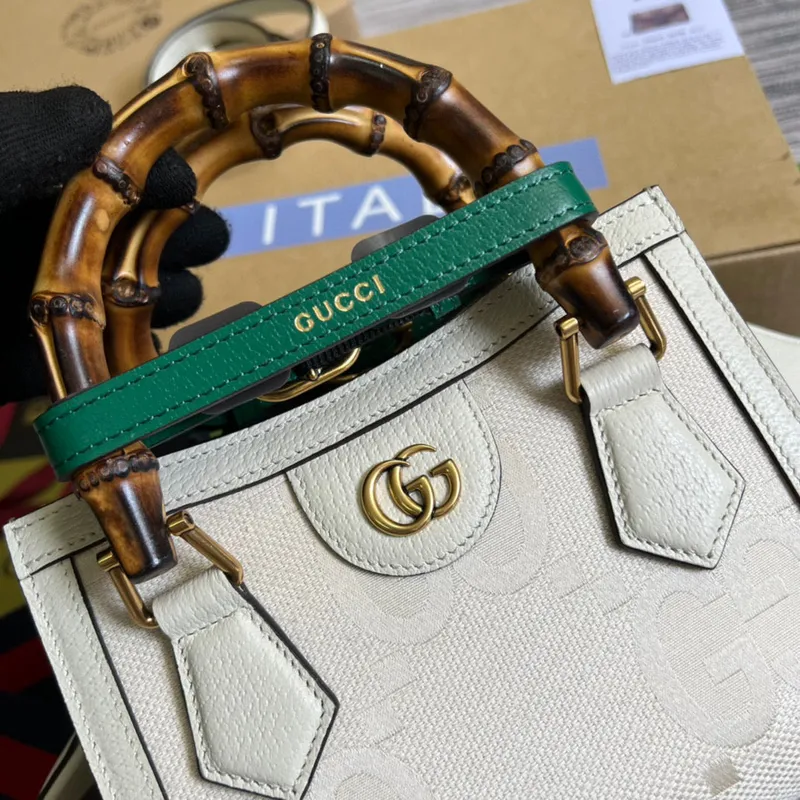 Gucci 702732 Diana Mini Tote Bag White