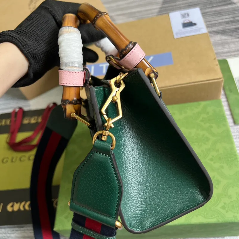 Gucci 702732 Diana Mini Tote Bag Green leather