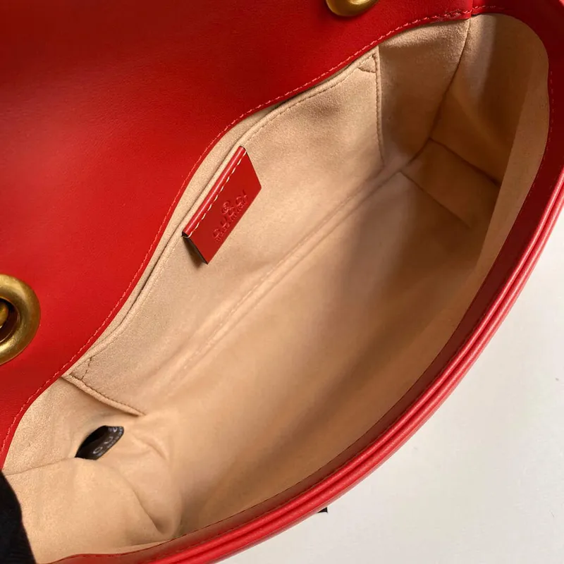 Gucci 446744 GG Marmont Matelassé Mini Bag Red