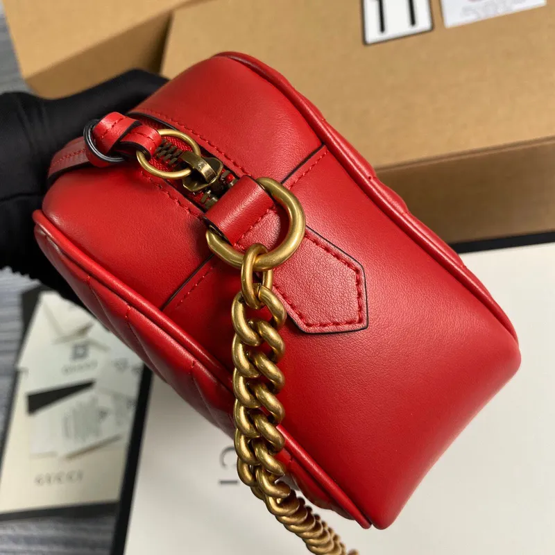 Gucci 447632 GG Marmont Small Matelassé Shoulder Bag Red