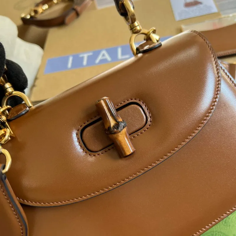 Gucci 675797 Bamboo1947 small top handle bag Tan