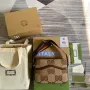 Gucci 675891 Messenger bag with jumbo GG Brown