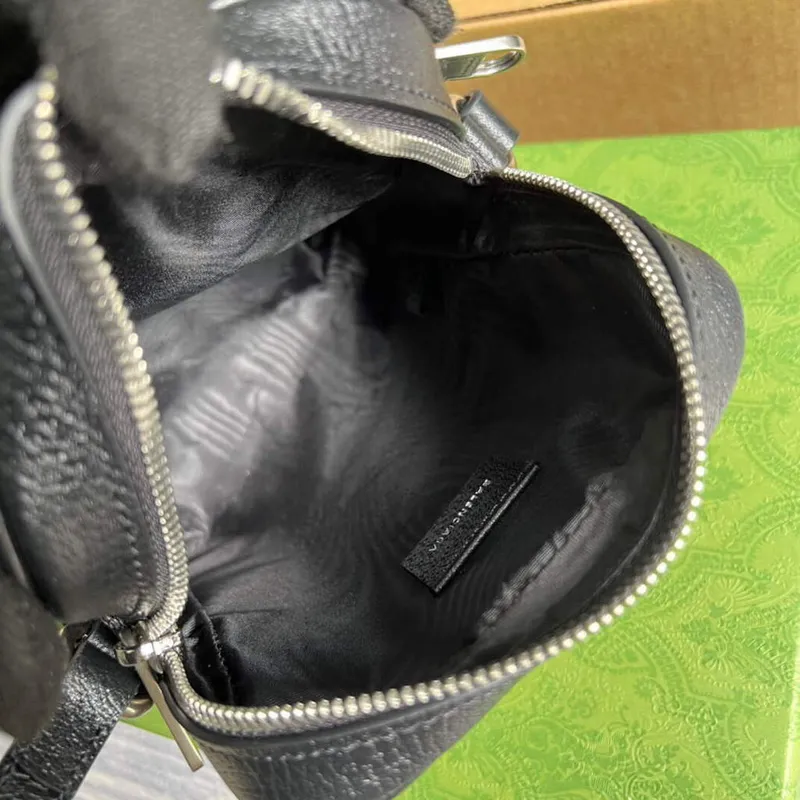 Gucci 680129 Gucci x Balenciaga The Hacker Project Shoulder Zip Bag Black