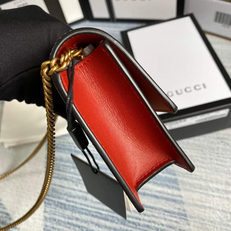 Gucci 481291 GG Supreme mini bag with cherries Red
