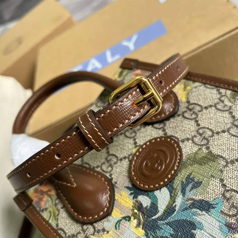 Gucci 671623 Mini Tote Bag With Lnterlocking G Brown