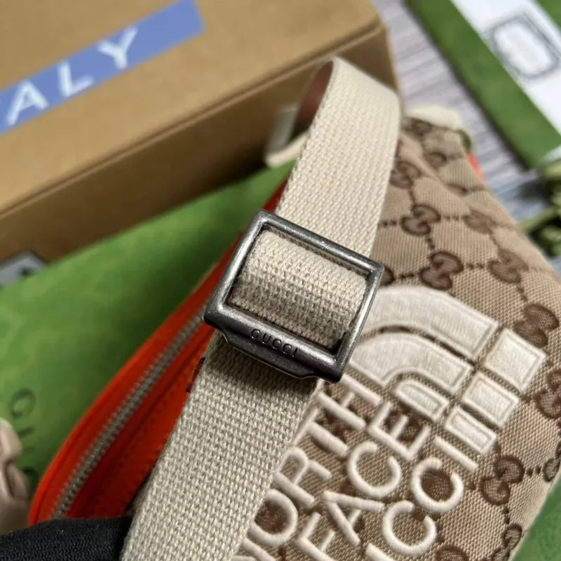 Gucci 650299 The North Face x Gucci Belt Bag