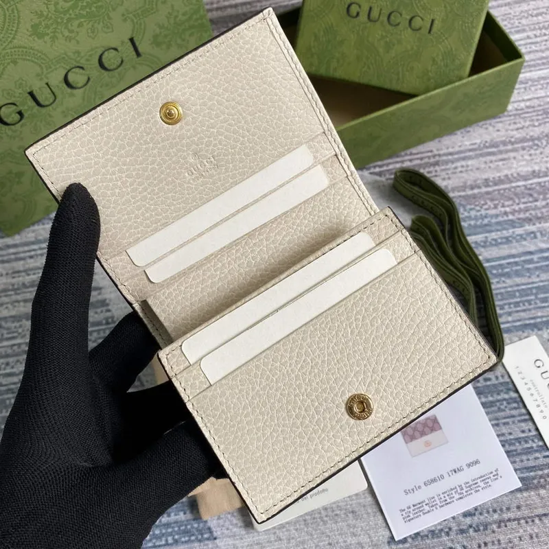 Gucci 658610 GG Marmont Card Case Wallet White