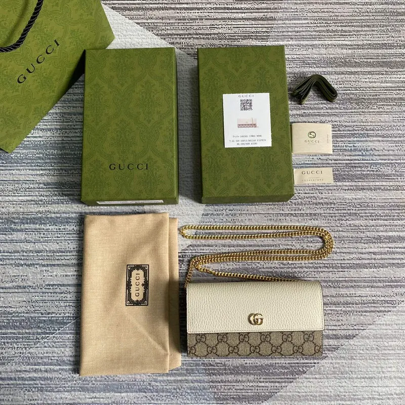 Gucci 546585 GG Marmont Chain Wallet White