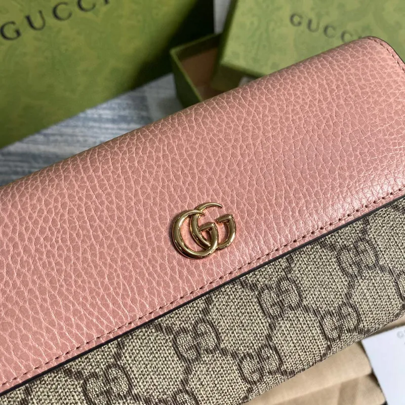 Gucci 546585 GG Marmont Chain Wallet Pink
