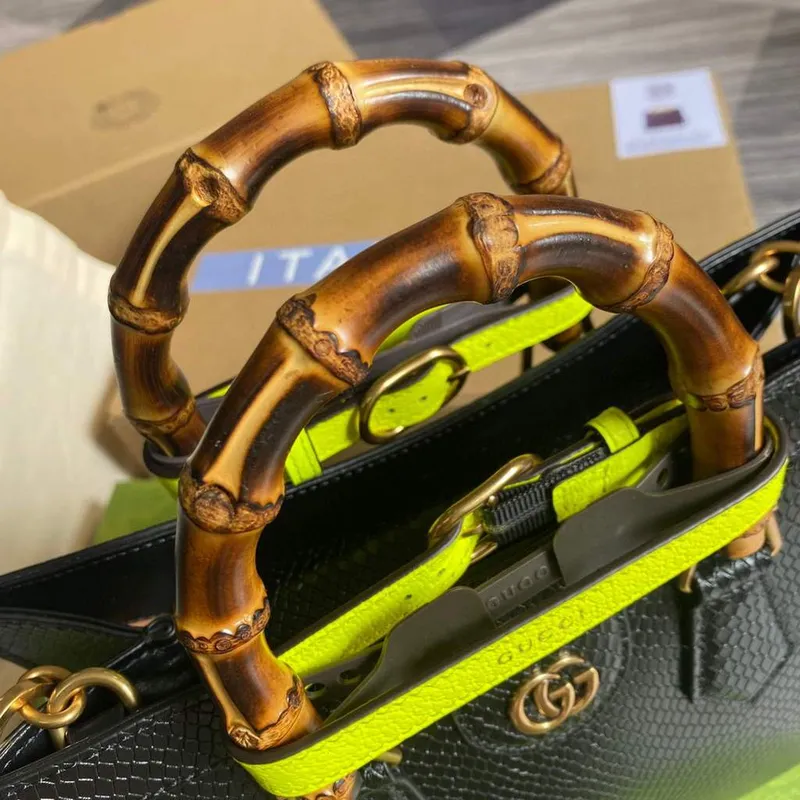 Gucci Diana Small Tote Bag Snake Top Handle Bag 660195 Black