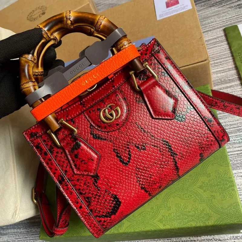 Gucci Diana Mini Tote Bag Snake Top Handle Bag Gucci  655661 Red