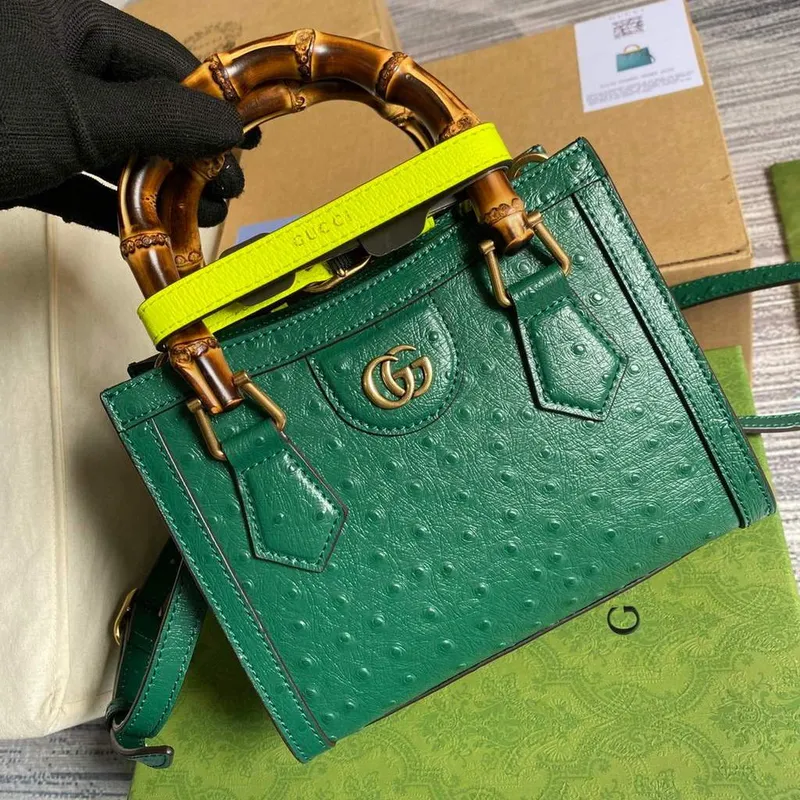 Gucci Diana Mini Tote Bag Ostrich LeatherTop Handle Bag Gucci  655661 Green