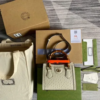 Gucci Diana Mini Tote Bag Ostrich LeatherTop Handle Bag Gucci  655661 Beige