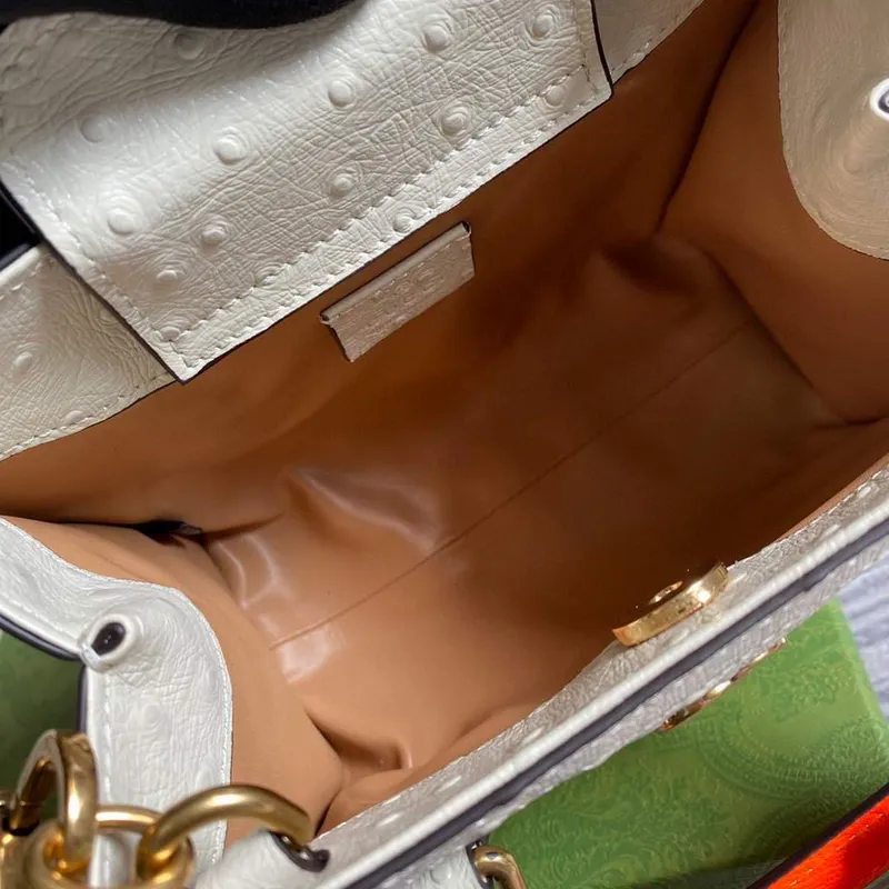 Gucci Diana Mini Tote Bag Ostrich LeatherTop Handle Bag Gucci  655661 Beige