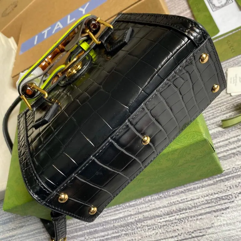 Gucci Diana Mini Tote Bag Crocodile LeatherTop Handle Bag Gucci  655661 Black