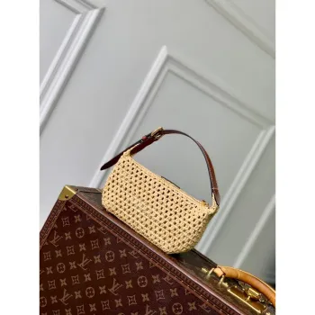 LV M14304 Louis Vuitton Hills Pochette Bag Natural Tan