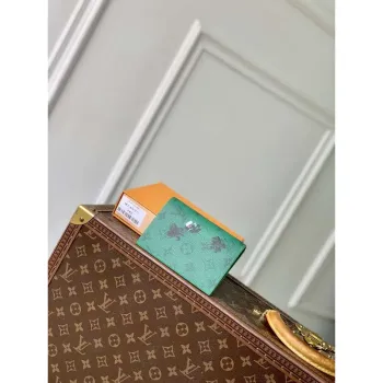LV M14875 Louis Vuitton Passport Cover Golf Green