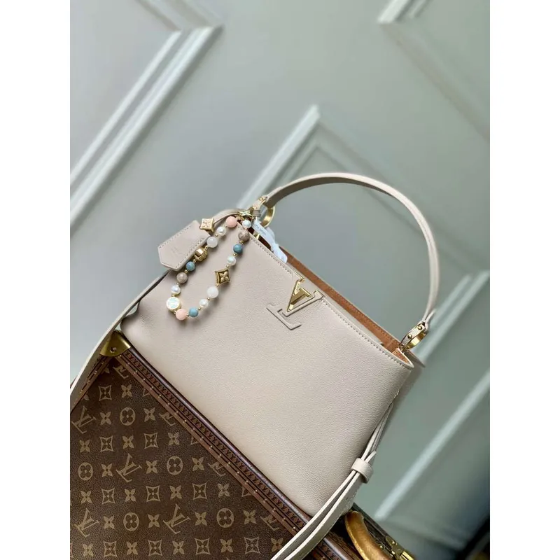 LV M12929 Louis Vuitton Capucines MM Souple Bag Greige