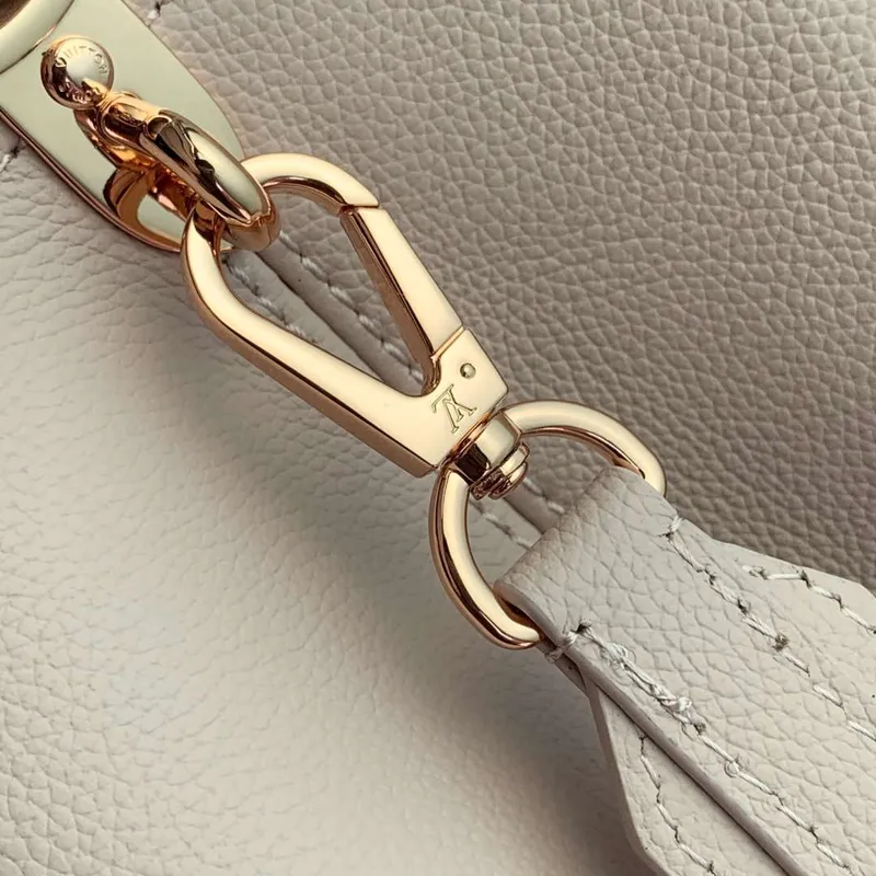 LV M12929 Louis Vuitton Capucines MM Souple Bag Greige
