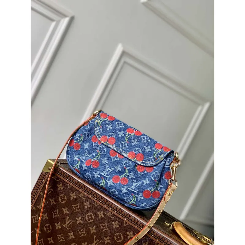 LV M13680 Louis Vuitton LV x TM Sunset Handbag