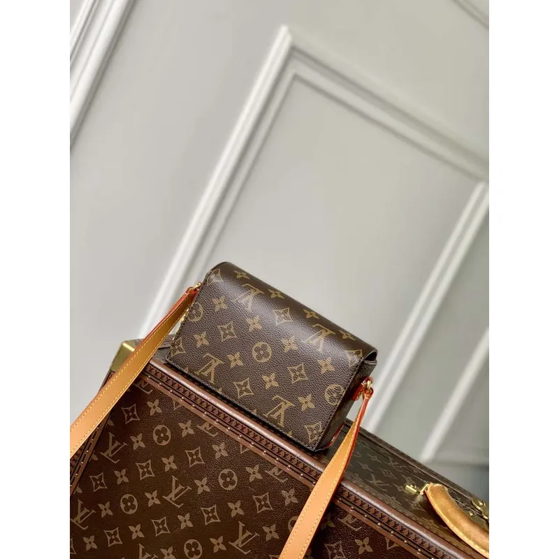 LV M14738 Louis Vuitton Steamer Wearable Wallet