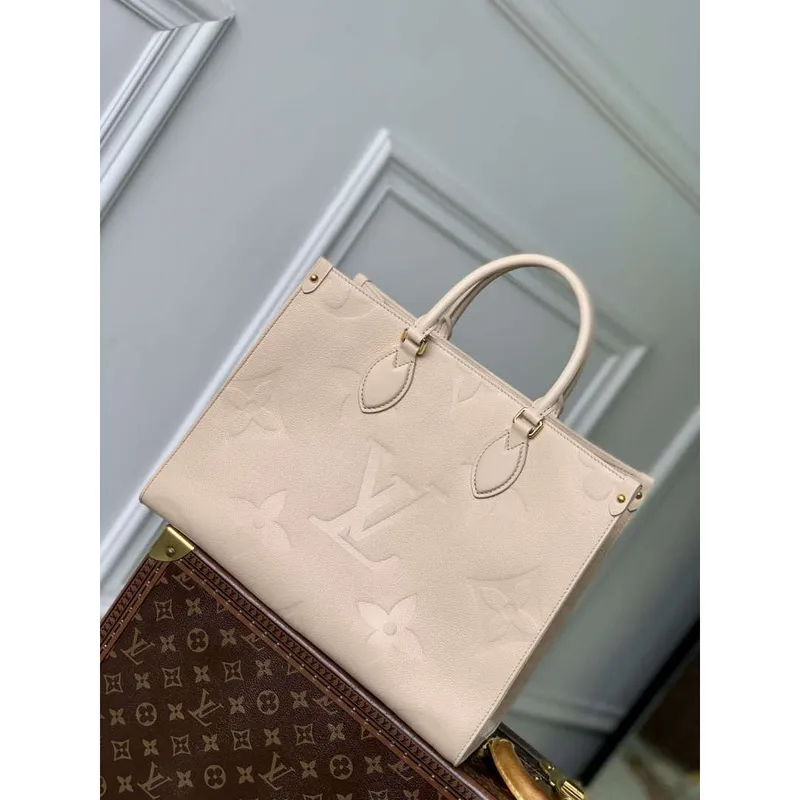 LV M14255 Louis Vuitton OnTheGo MM Bag Sand