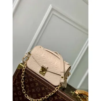 LV M14322 Louis Vuitton Pochette Métis East West Bag Sand