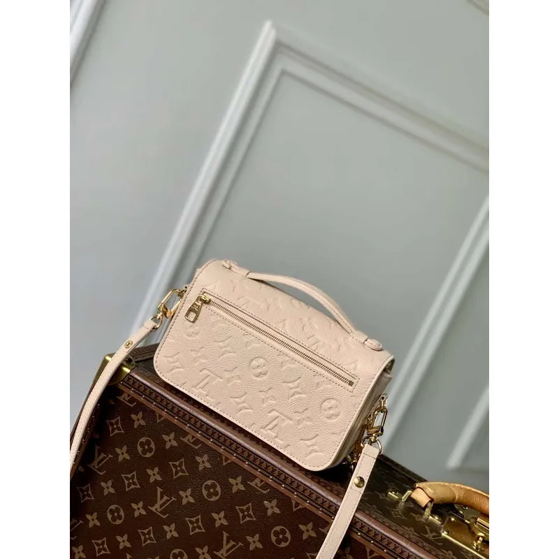 LV M14322 Louis Vuitton Pochette Métis East West Bag Sand