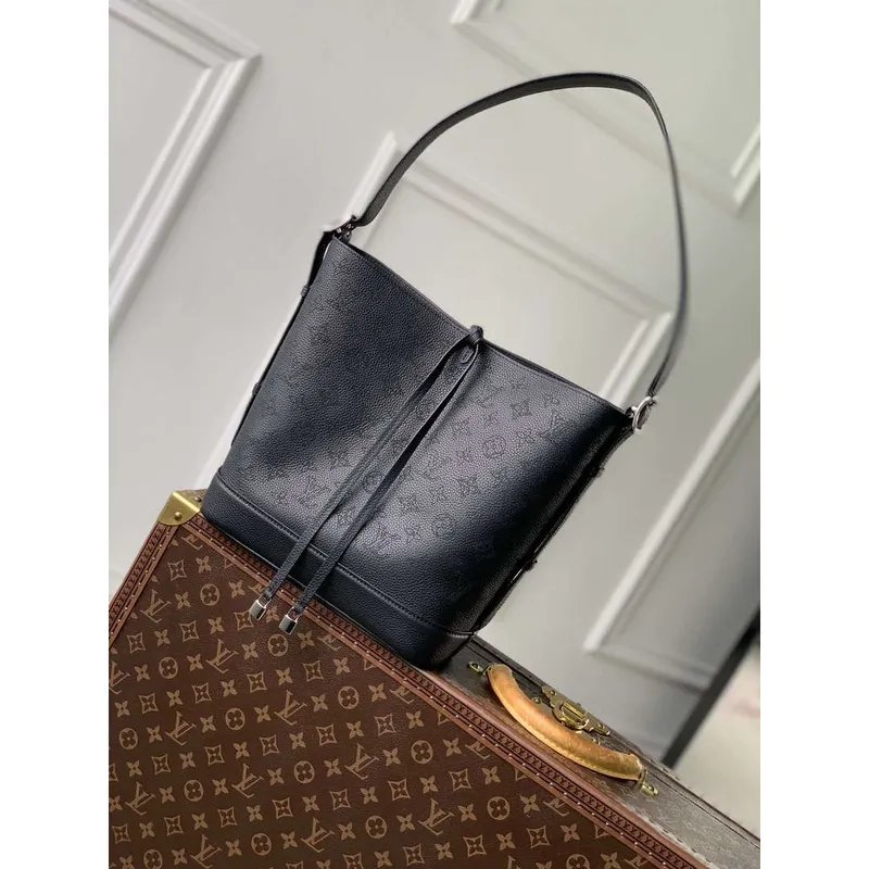 LV M12139 Louis Vuitton Flore Handbag Black