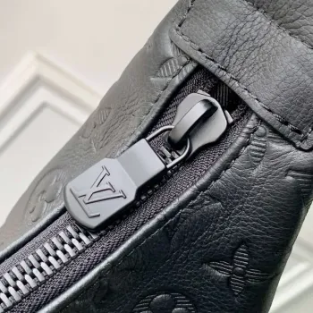 LV M14778 Louis Vuitton Hobo Cargo Bag Black