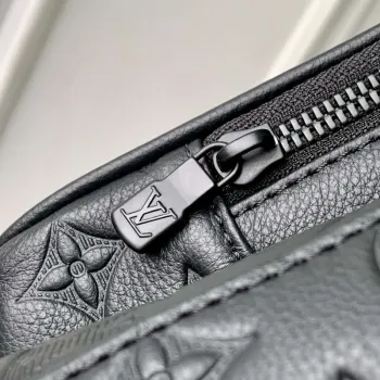 LV M14778 Louis Vuitton Hobo Cargo Bag Black